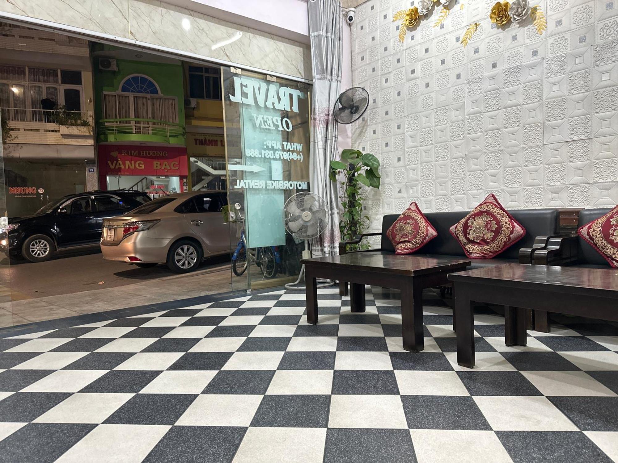 Discovery Travel Homestay Ha Long Exteriör bild